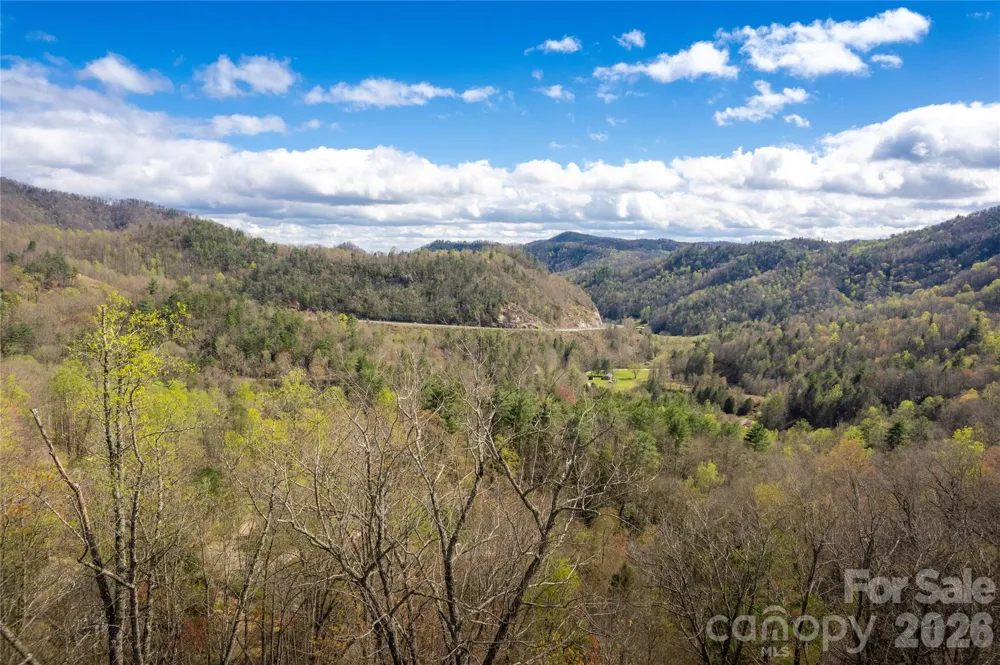6006 Waterfalls Road Lenoir, NC 28645