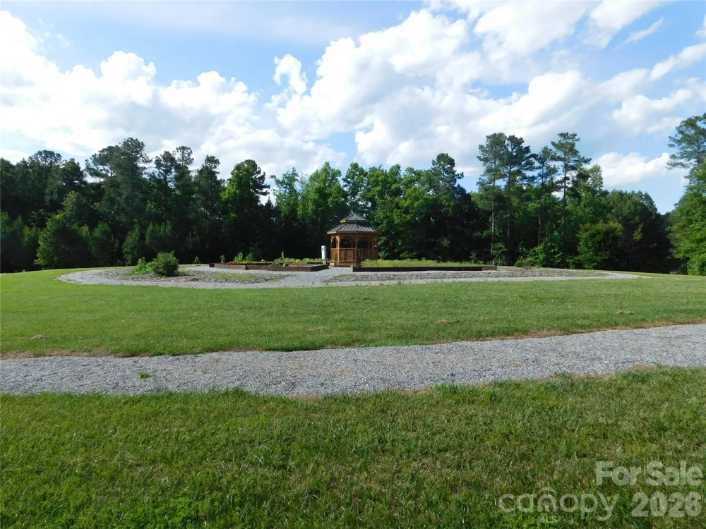 305 E Settings Boulevard NW #95 Valdese, NC 28690