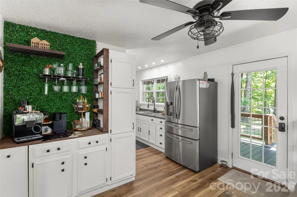 354 Boulder View Drive Flat Rock, NC 28731