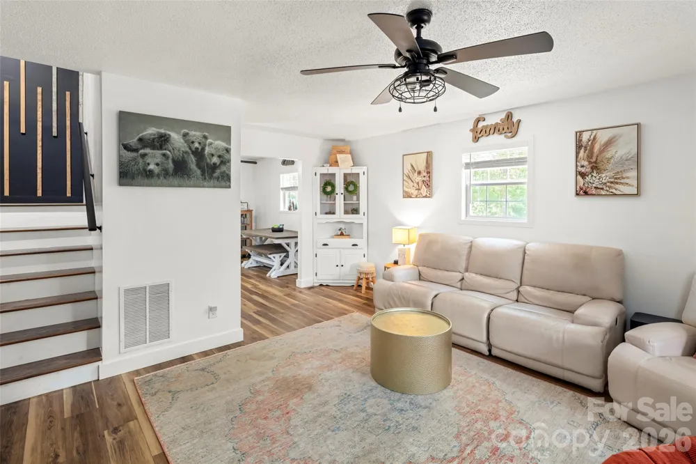 354 Boulder View Drive Flat Rock, NC 28731