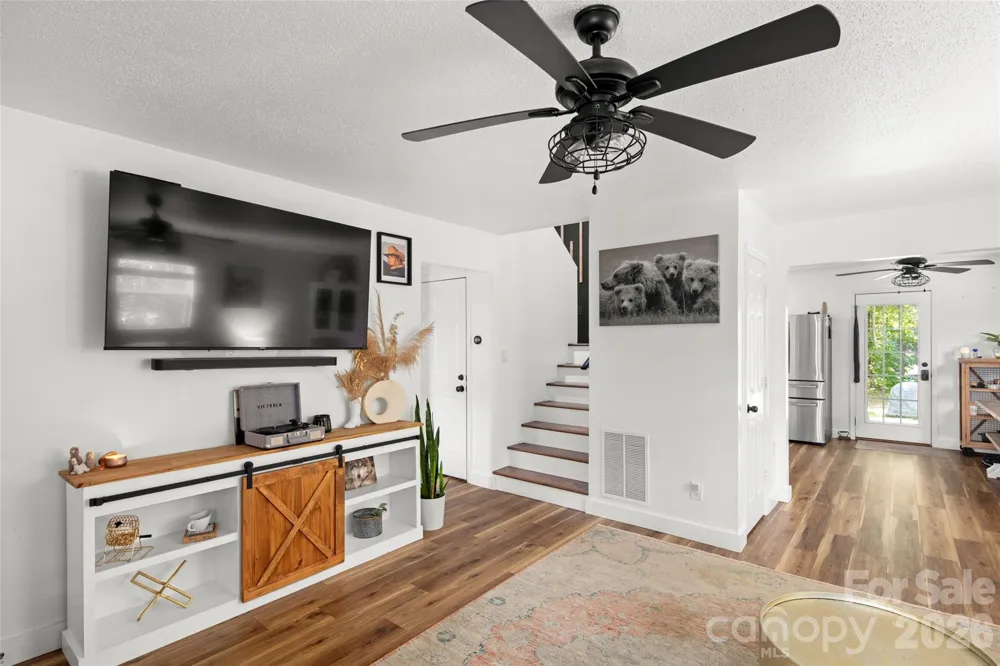 354 Boulder View Drive Flat Rock, NC 28731