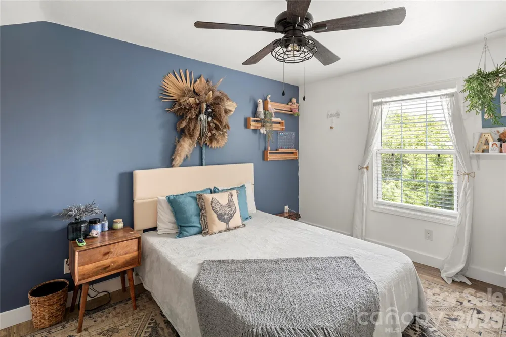 354 Boulder View Drive Flat Rock, NC 28731