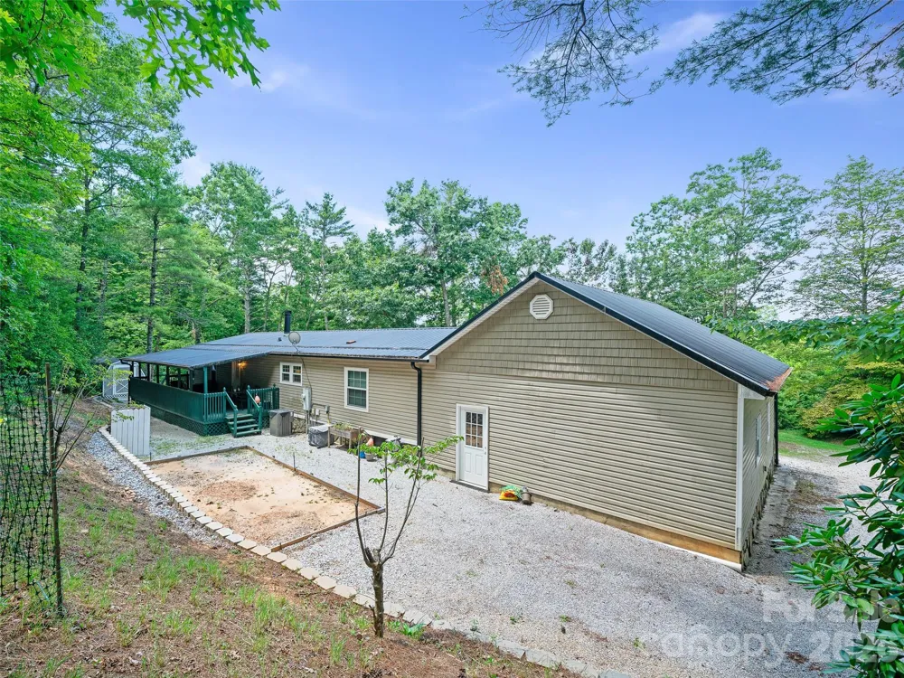201 Franklin Village Road Spruce Pine, NC 28777