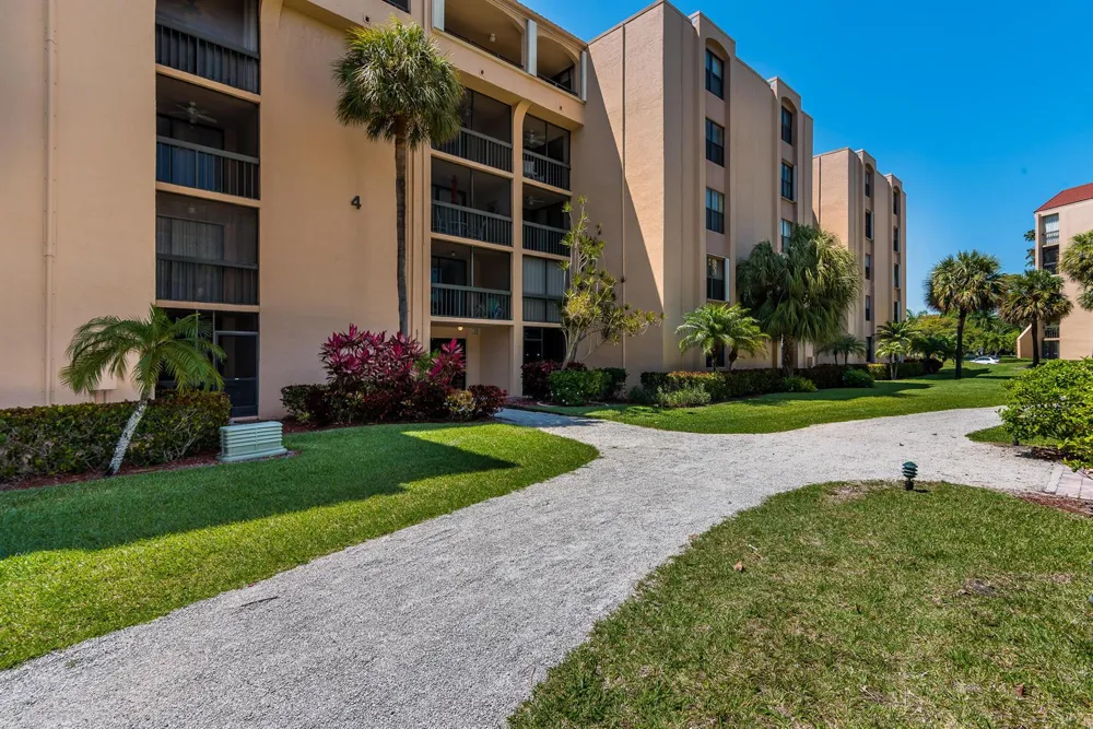 2255 Lindell Boulevard #4306 Delray Beach, FL 33444