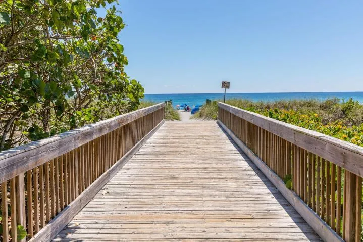 2255 Lindell Boulevard #4306 Delray Beach, FL 33444