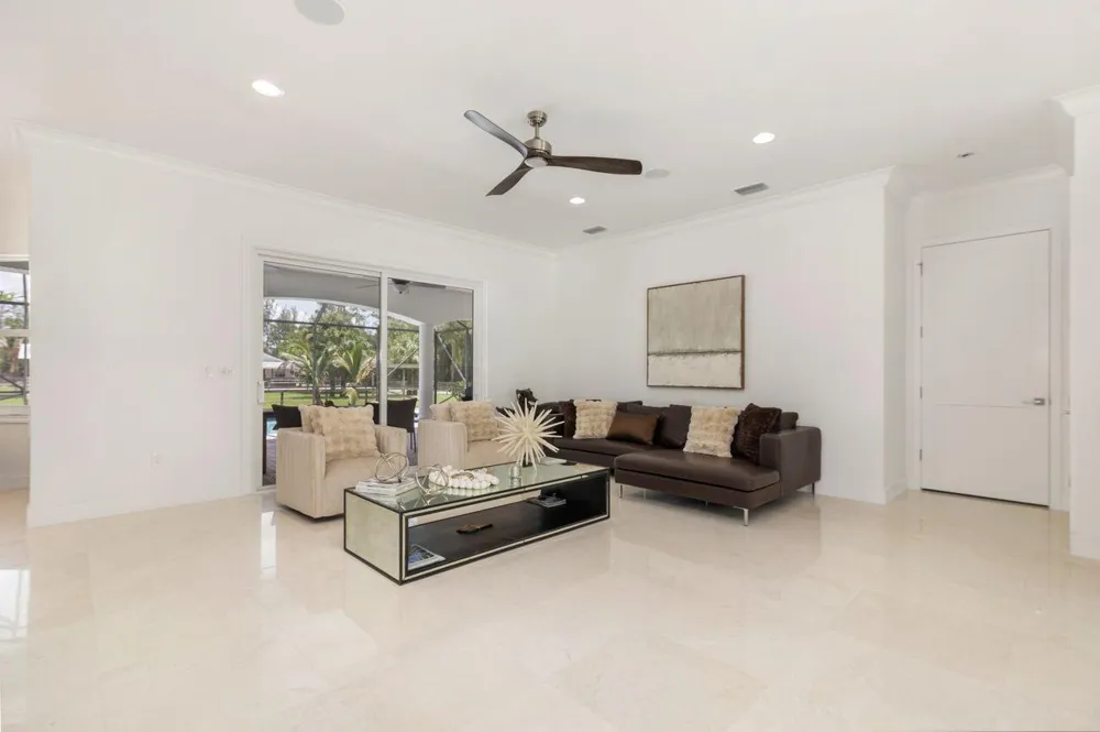 14819 Broken Arrow Place Palm Beach Gardens, FL 33418