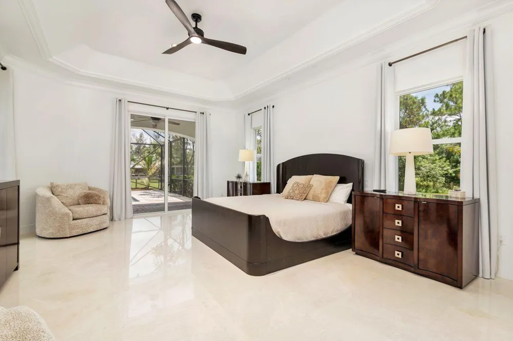 14819 Broken Arrow Place Palm Beach Gardens, FL 33418