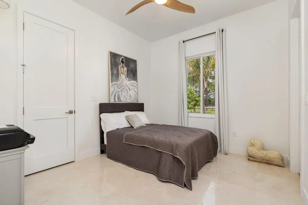 14819 Broken Arrow Place Palm Beach Gardens, FL 33418