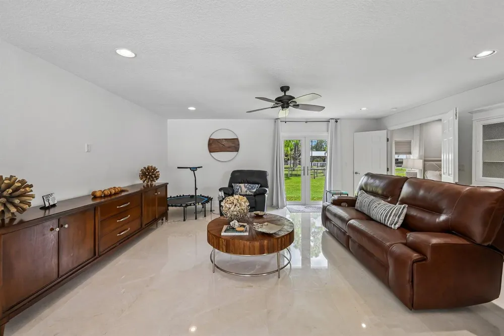 14819 Broken Arrow Place Palm Beach Gardens, FL 33418