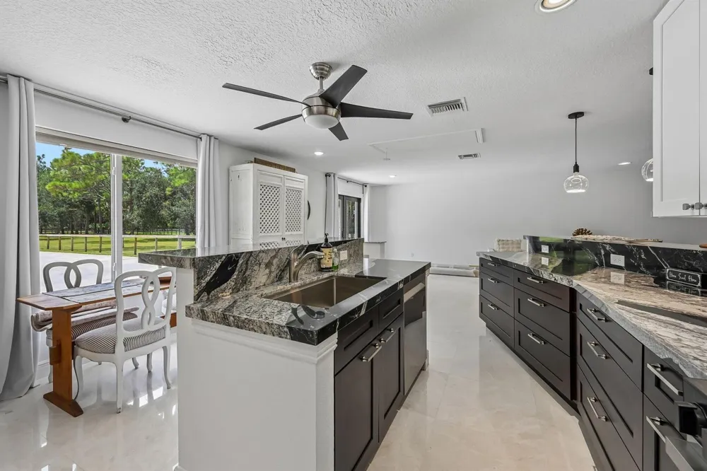 14819 Broken Arrow Place Palm Beach Gardens, FL 33418