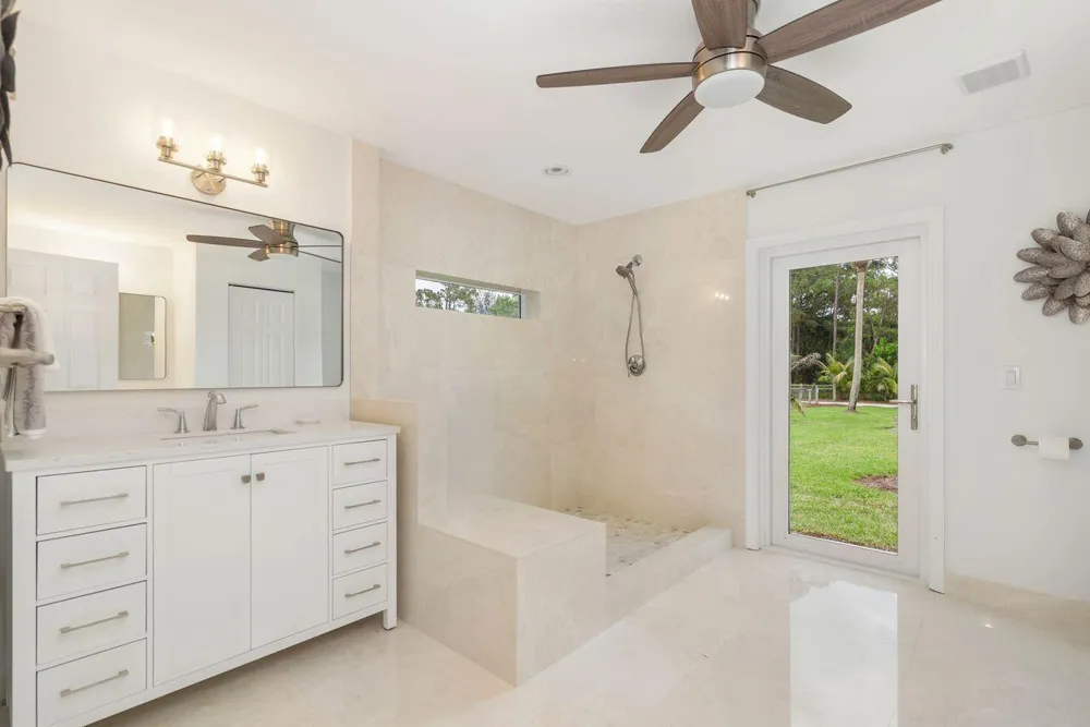 14819 Broken Arrow Place Palm Beach Gardens, FL 33418