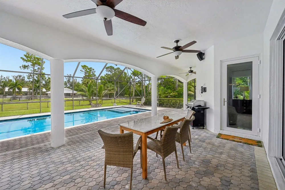 14819 Broken Arrow Place Palm Beach Gardens, FL 33418
