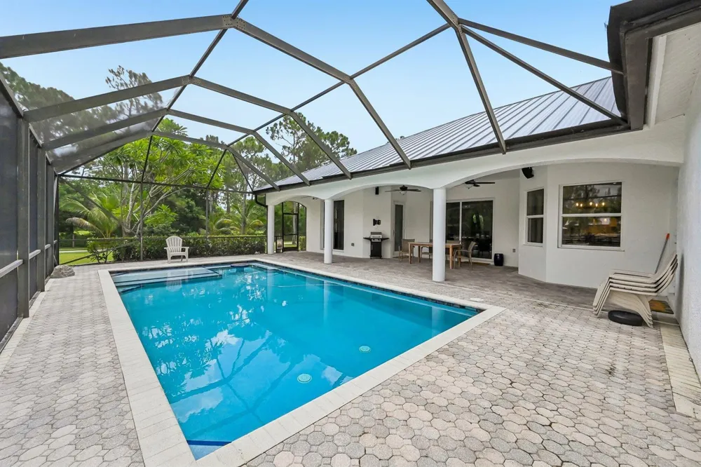 14819 Broken Arrow Place Palm Beach Gardens, FL 33418