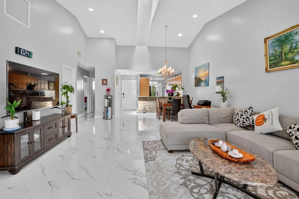 4460 NE 5th Avenue Boca Raton, FL 33431