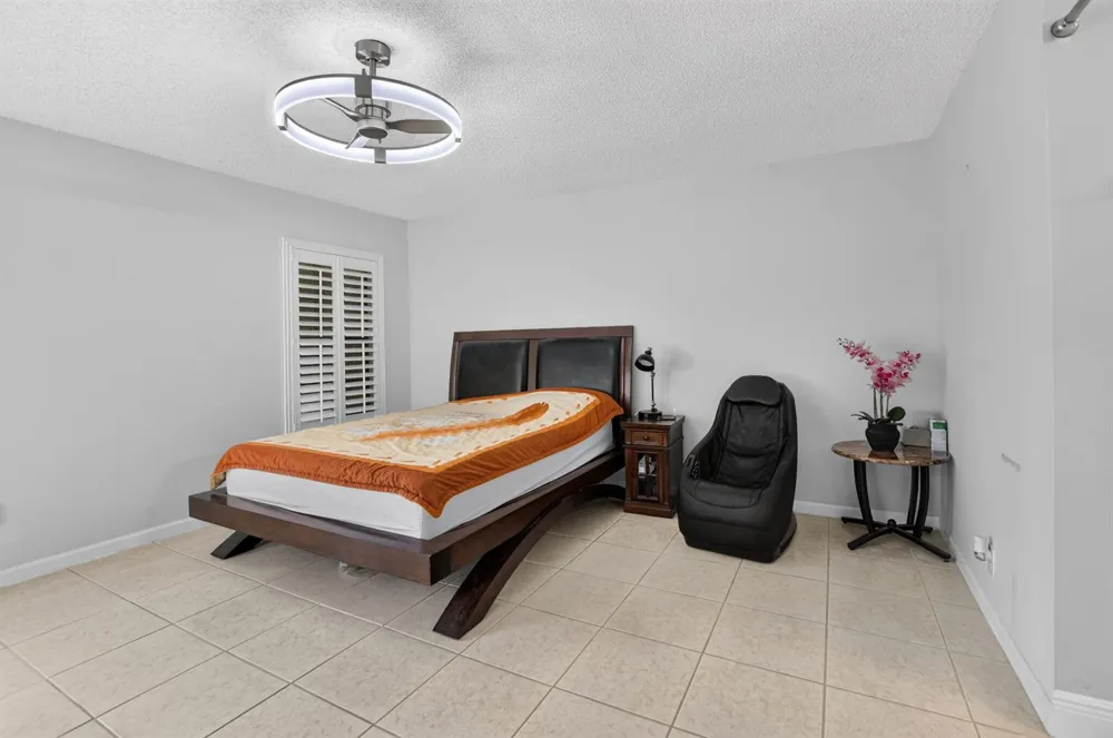 4460 NE 5th Avenue Boca Raton, FL 33431