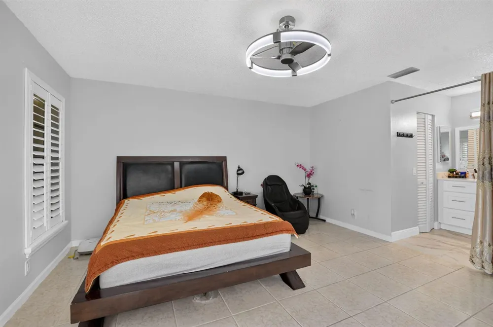 4460 NE 5th Avenue Boca Raton, FL 33431