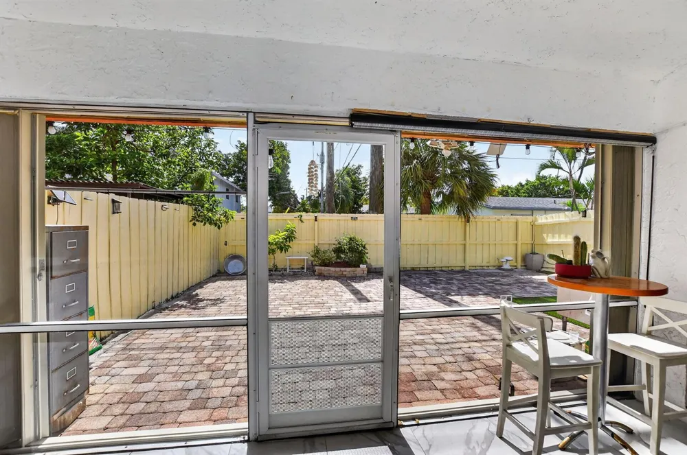 4460 NE 5th Avenue Boca Raton, FL 33431