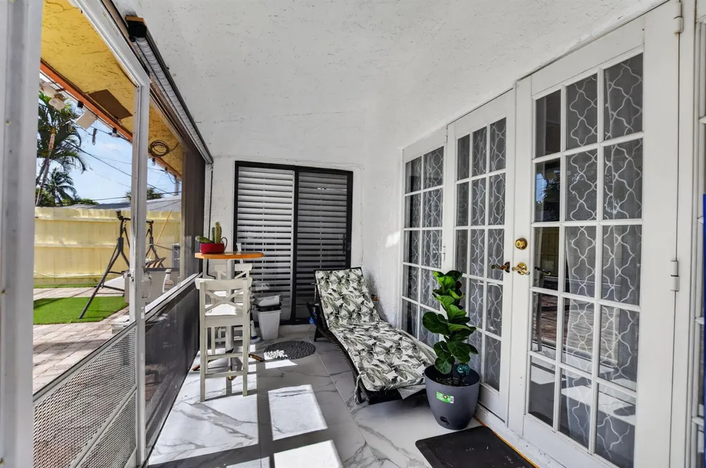 4460 NE 5th Avenue Boca Raton, FL 33431