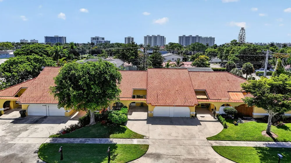 4460 NE 5th Avenue Boca Raton, FL 33431