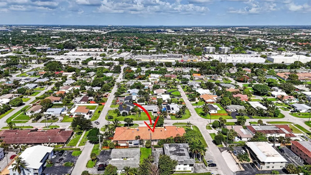 4460 NE 5th Avenue Boca Raton, FL 33431