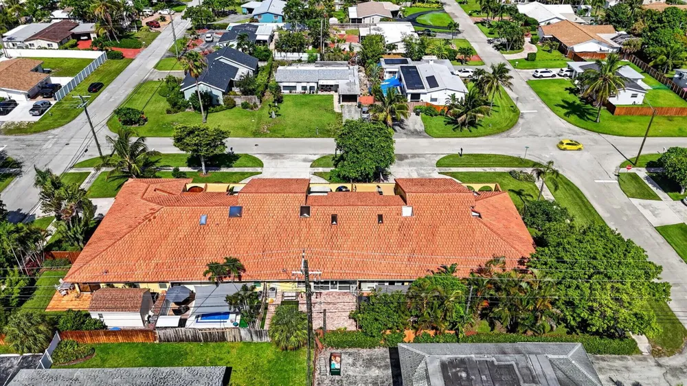 4460 NE 5th Avenue Boca Raton, FL 33431