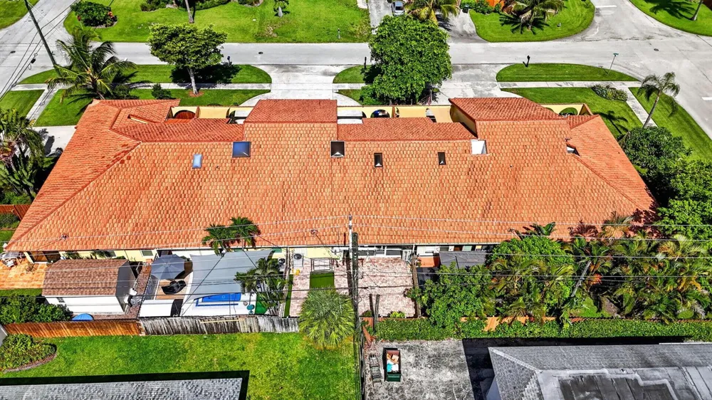 4460 NE 5th Avenue Boca Raton, FL 33431