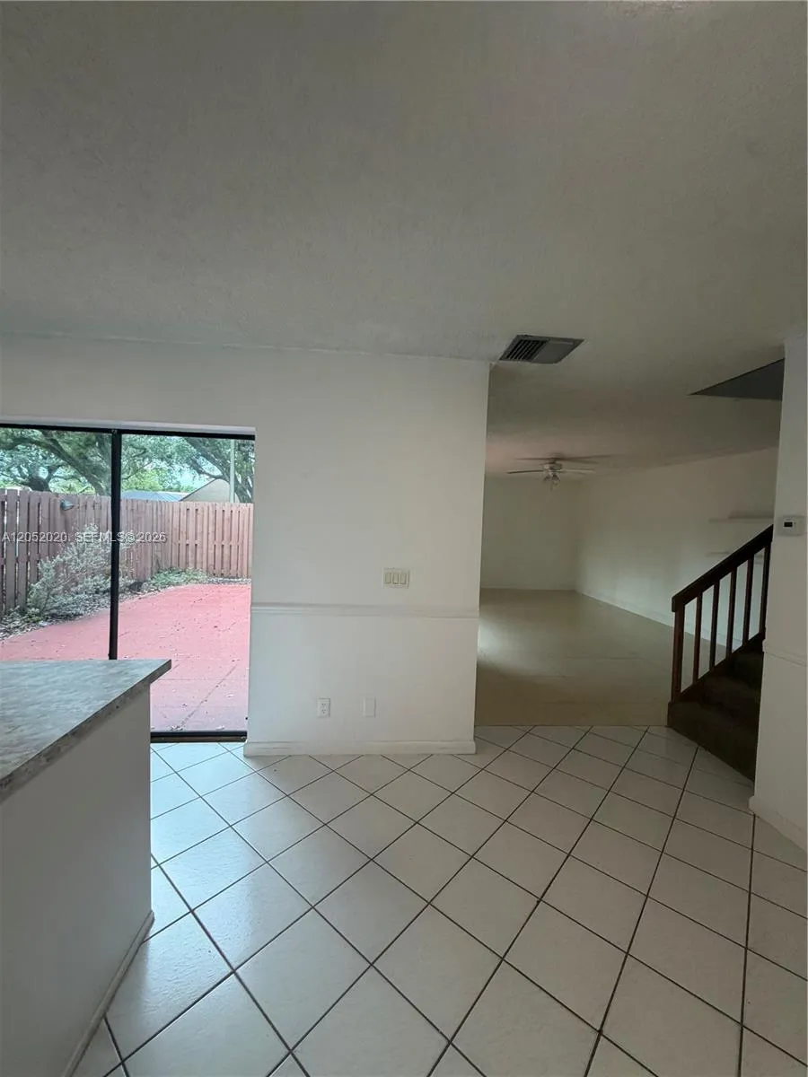 2563 CAMELOT #2563 Cooper City, FL 33026