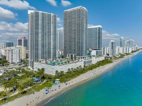1800 S Ocean Dr #3109