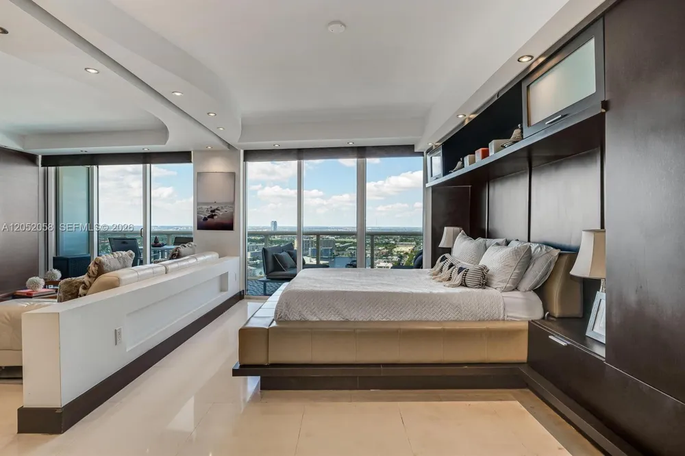 1800 S Ocean Dr #3109 Hallandale Beach, FL 33009
