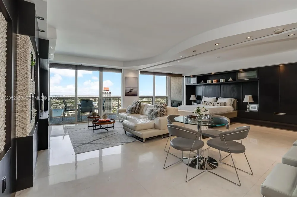 1800 S Ocean Dr #3109 Hallandale Beach, FL 33009