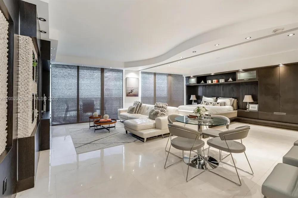 1800 S Ocean Dr #3109 Hallandale Beach, FL 33009