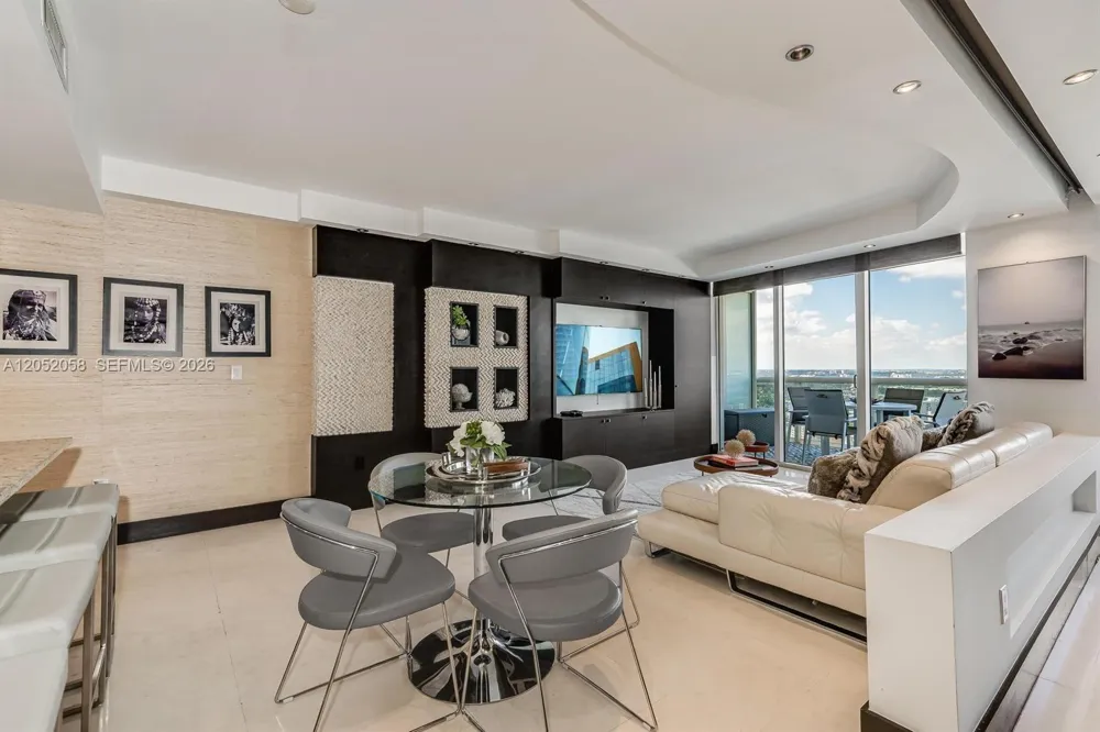 1800 S Ocean Dr #3109 Hallandale Beach, FL 33009