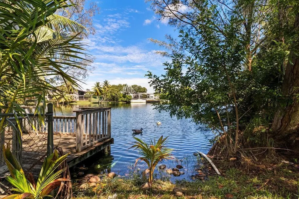 19885 NE 22nd Avenue Miami, FL 33180