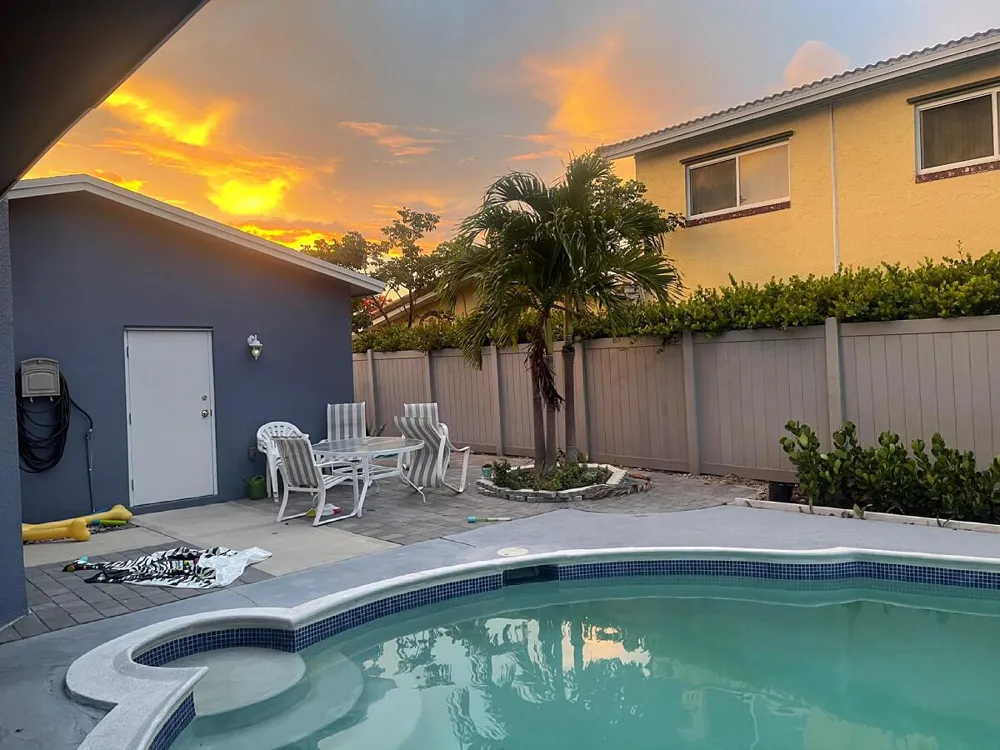 2212 SE 4th Avenue Fort Lauderdale, FL 33316