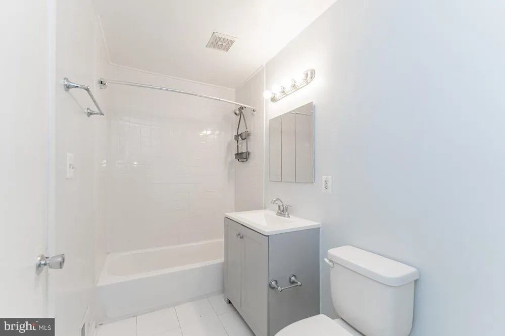 2442 SOUTHGATE SQUARE Reston, VA 20191
