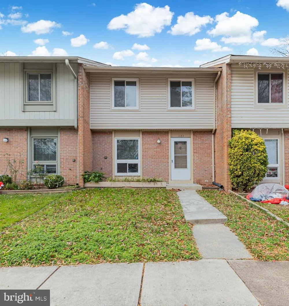 1183 AUTUMNHAZE COURT Herndon, VA 20170