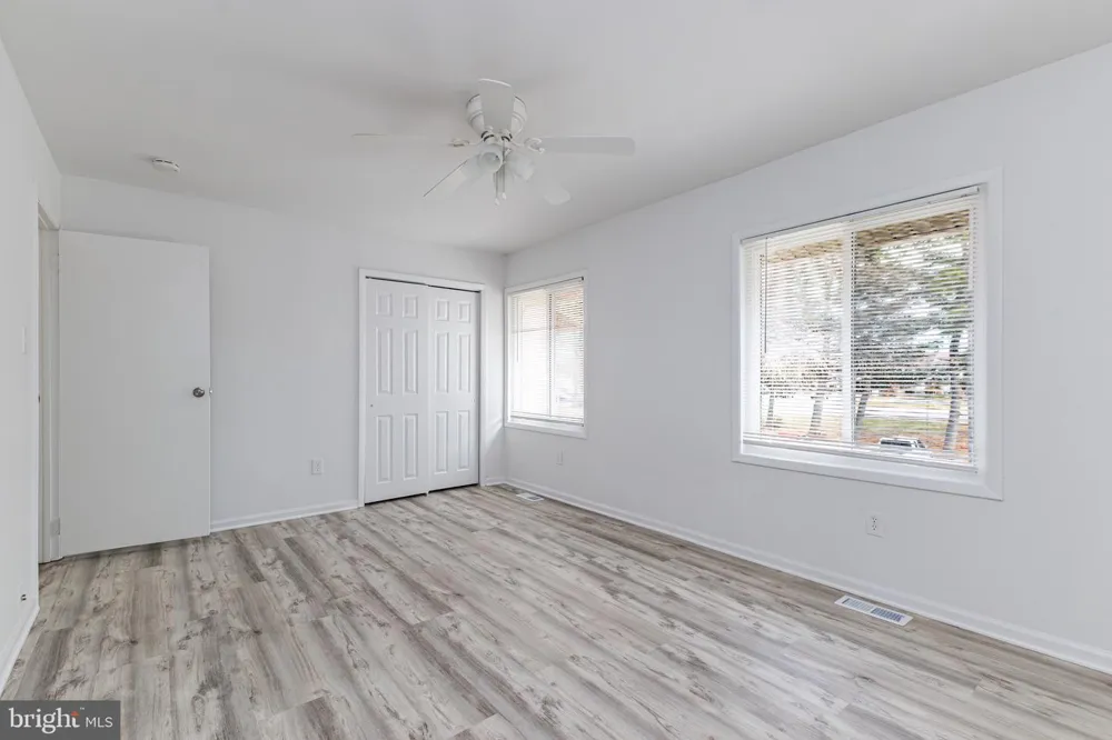 1183 AUTUMNHAZE COURT Herndon, VA 20170