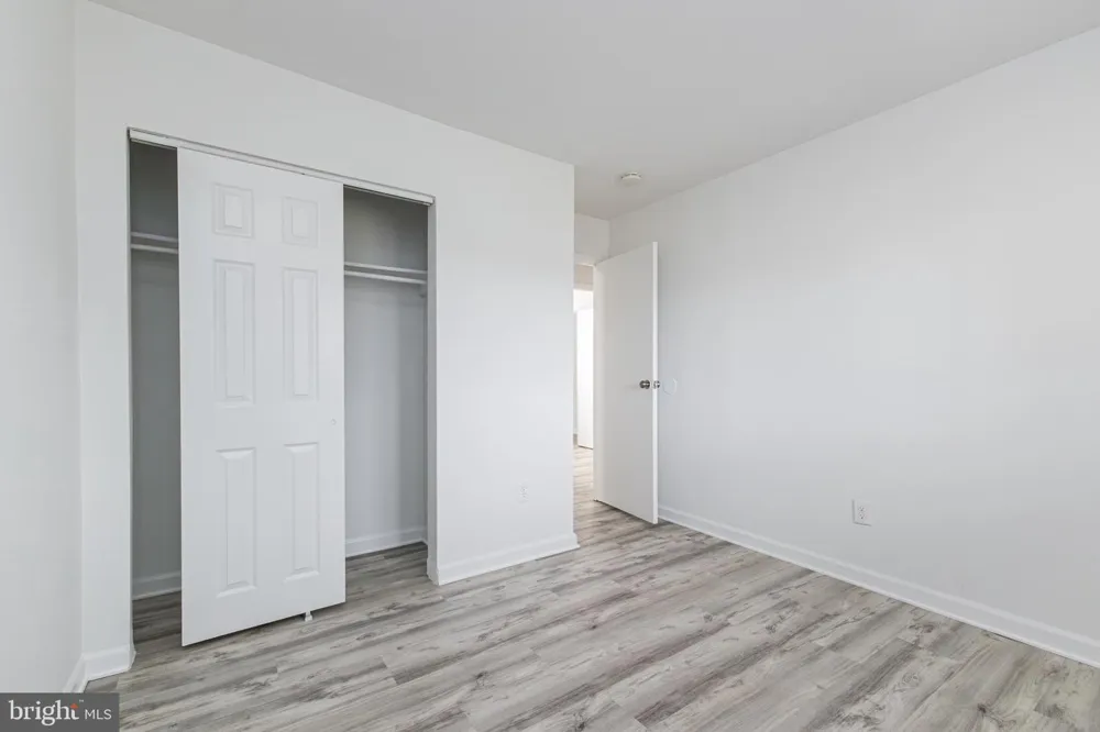 1183 AUTUMNHAZE COURT Herndon, VA 20170
