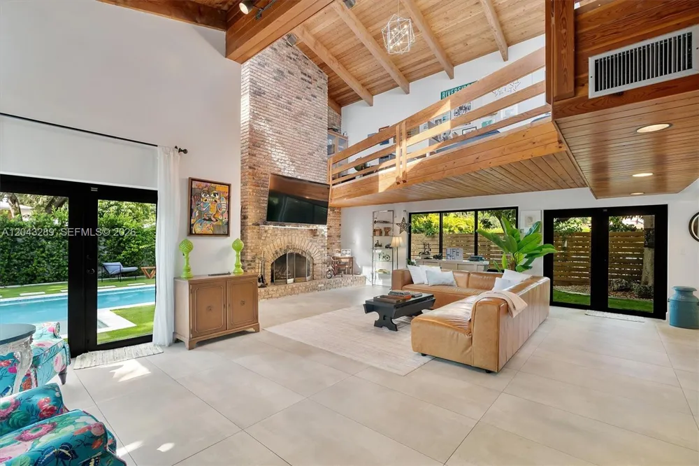 9200 NE 12th Ave Miami Shores, FL 33138
