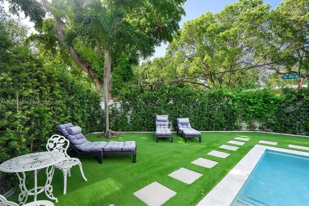 9200 NE 12th Ave Miami Shores, FL 33138