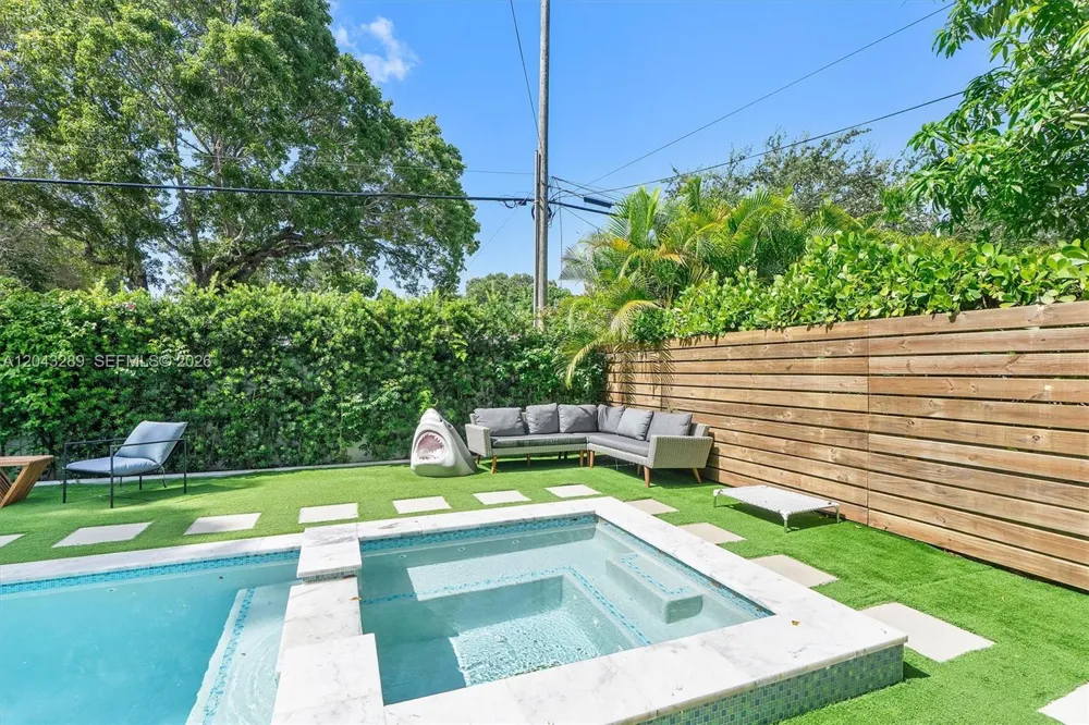 9200 NE 12th Ave Miami Shores, FL 33138
