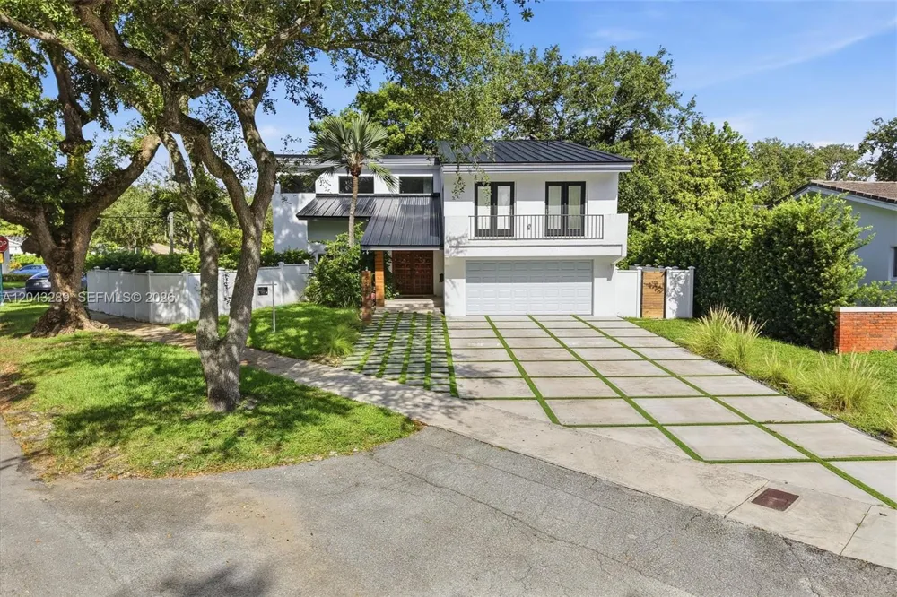 9200 NE 12th Ave Miami Shores, FL 33138