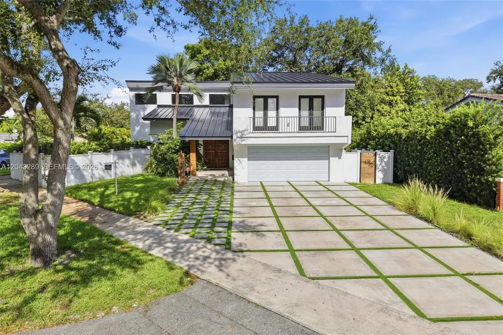 9200 NE 12th Ave Miami Shores, FL 33138