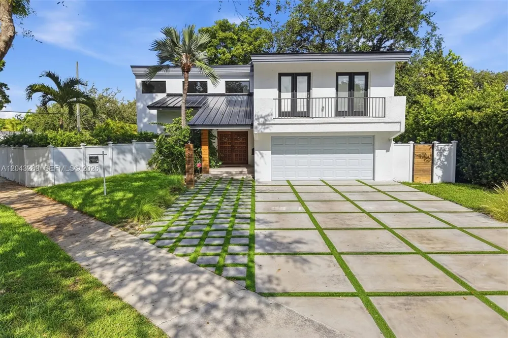 9200 NE 12th Ave Miami Shores, FL 33138