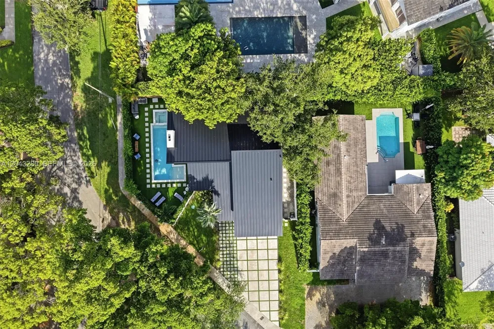 9200 NE 12th Ave Miami Shores, FL 33138
