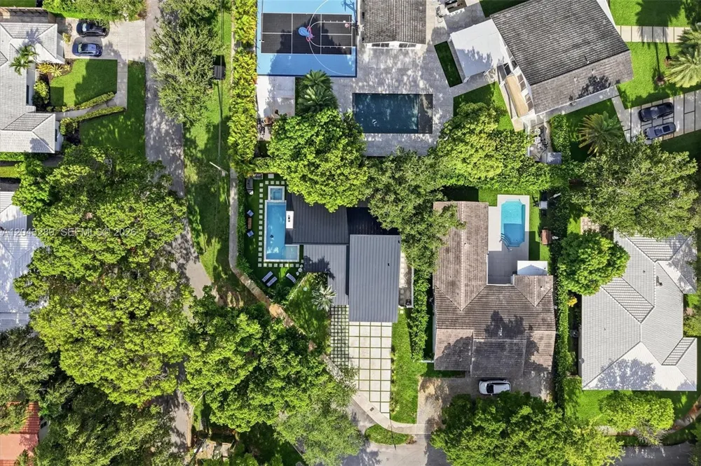 9200 NE 12th Ave Miami Shores, FL 33138