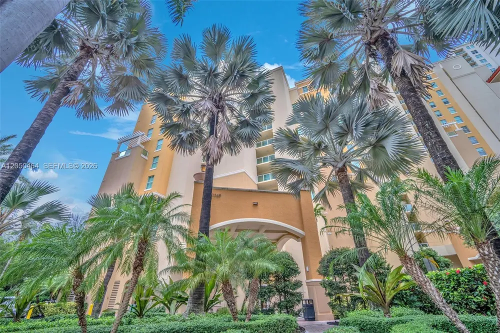 3340 NE 190th St #1206 Aventura, FL 33180