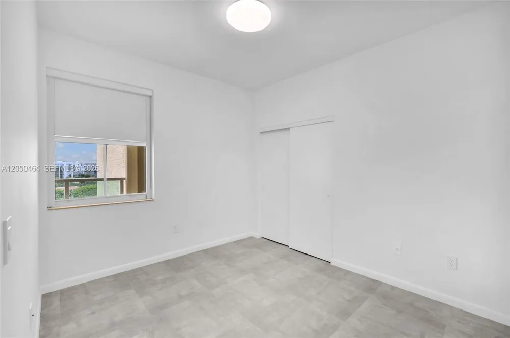 3340 NE 190th St #1206 Aventura, FL 33180