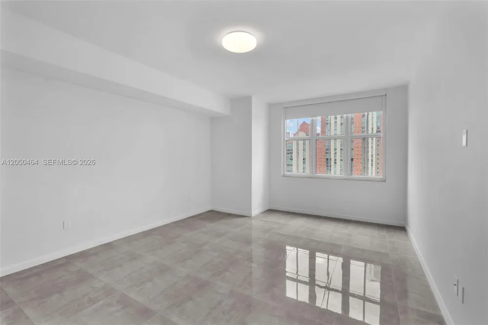 3340 NE 190th St #1206 Aventura, FL 33180