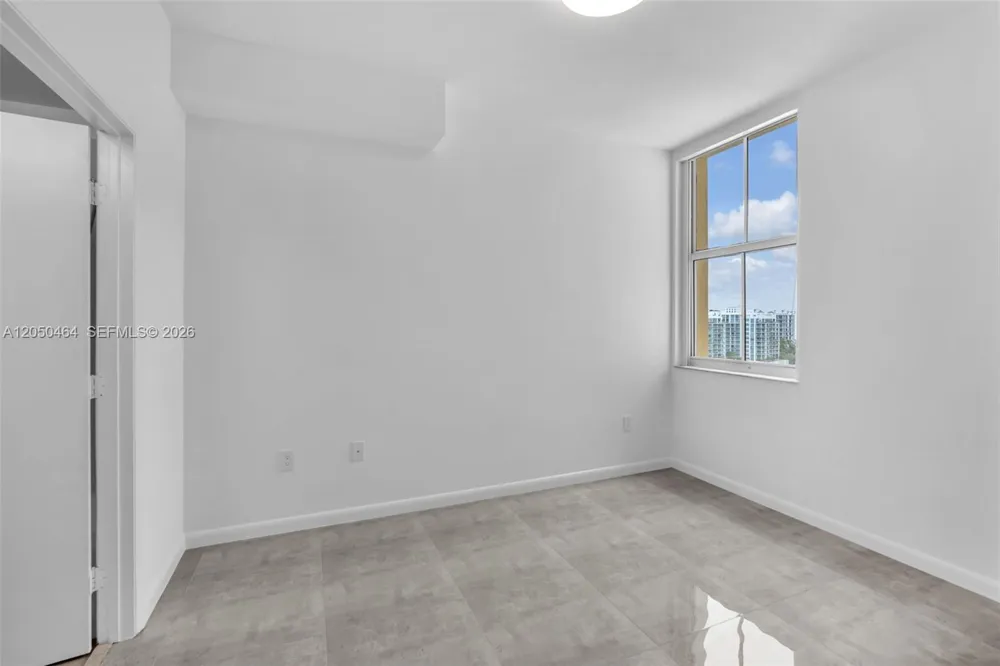 3340 NE 190th St #1206 Aventura, FL 33180